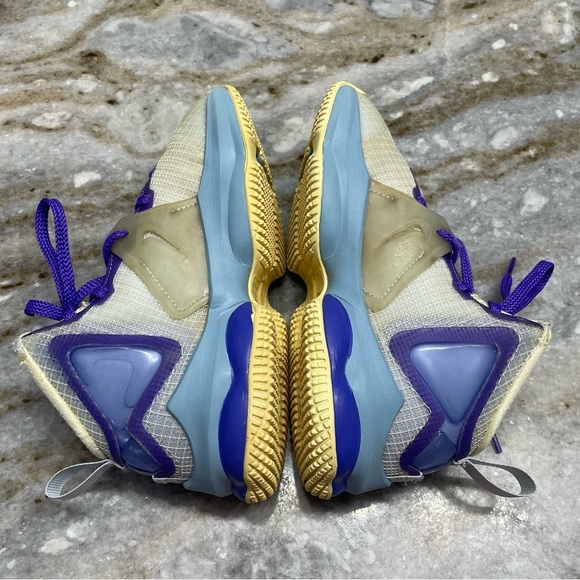 Nike Lebron 19 PS 'Easter' Sneakers 12 Toddler - Picture 6 of 12